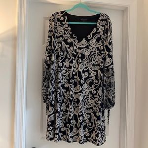 Connected apparel kneelength dress size 14